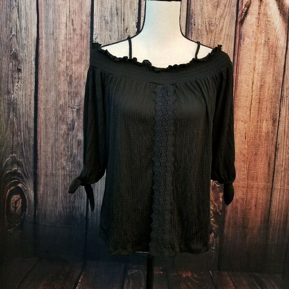 Off the shoulder Black top